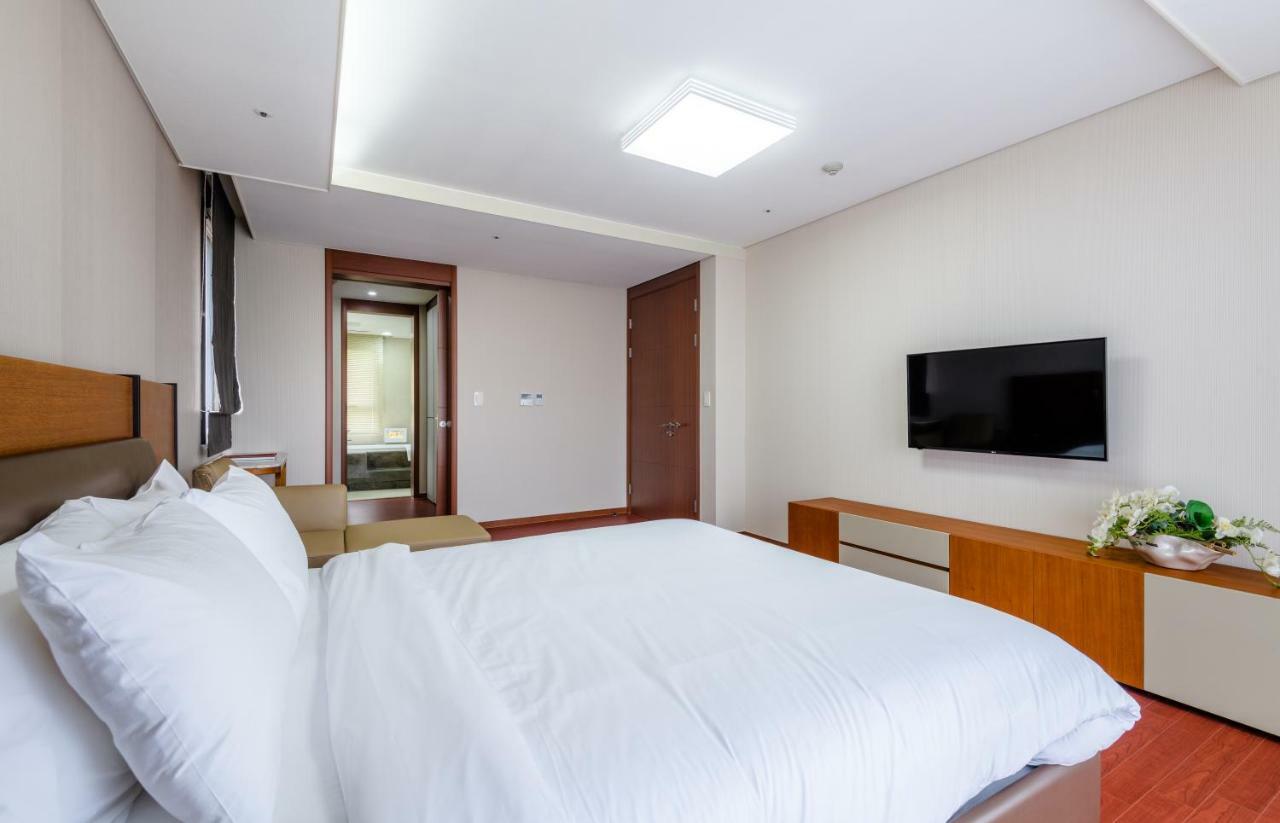 Seaside Arden Hotel Seogwipo-stad Buitenkant foto
