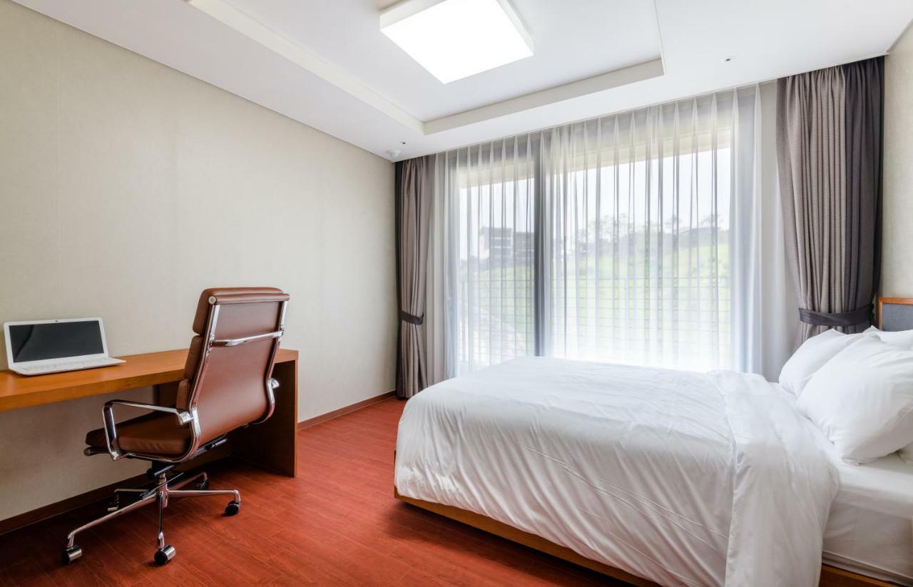 Seaside Arden Hotel Seogwipo-stad Buitenkant foto